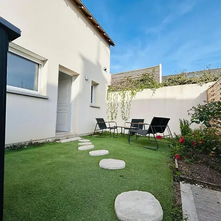 Apartment Casa Saint Serge 3 Angers